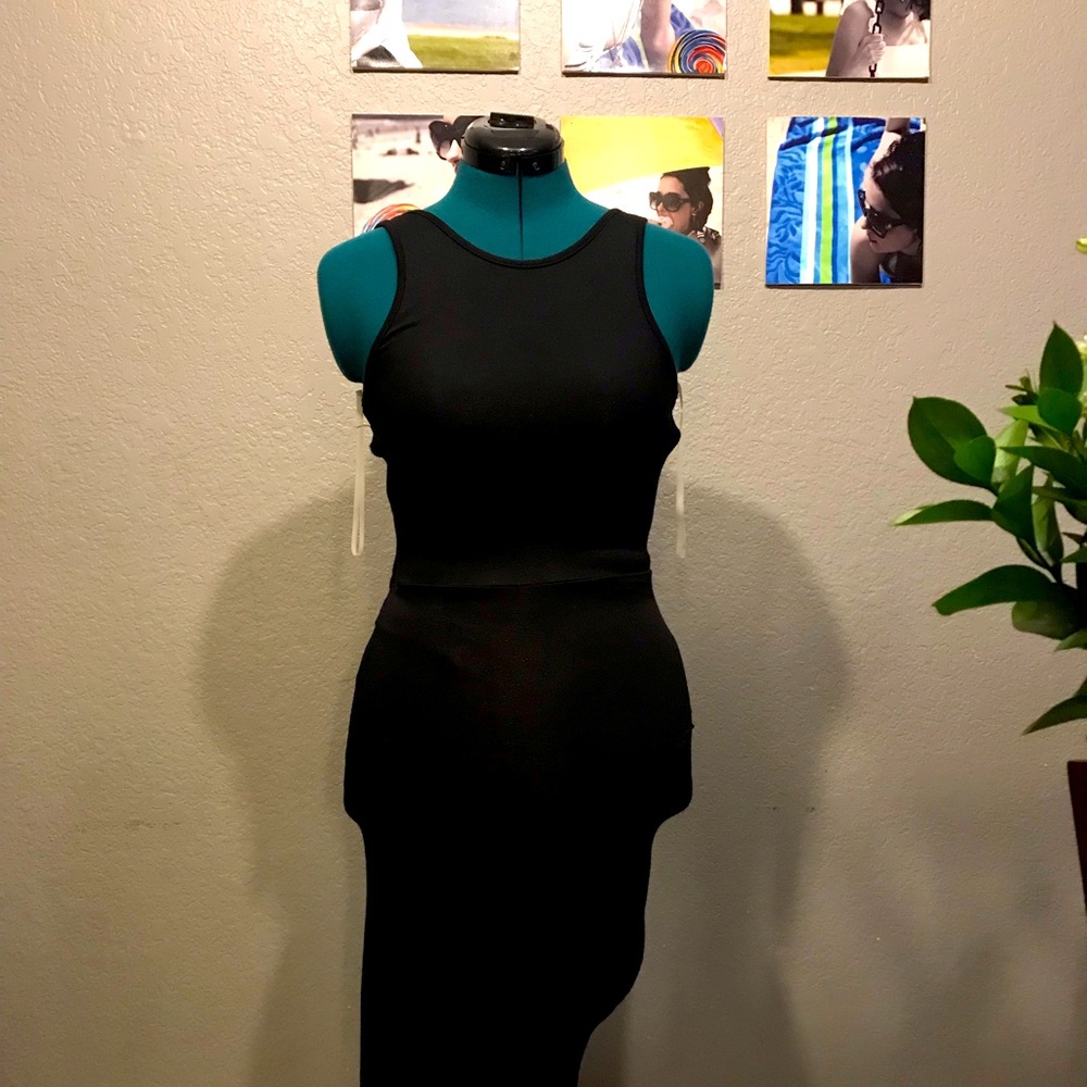 Little black dress, maxi, slit open back